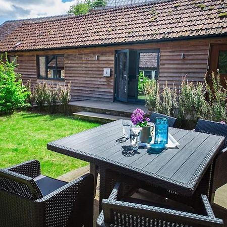 Cosy Cottage On Banks Of River Wye Foy エクステリア 写真