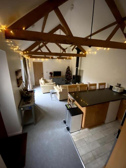 Cosy Cottage On Banks Of River Wye Foy エクステリア 写真