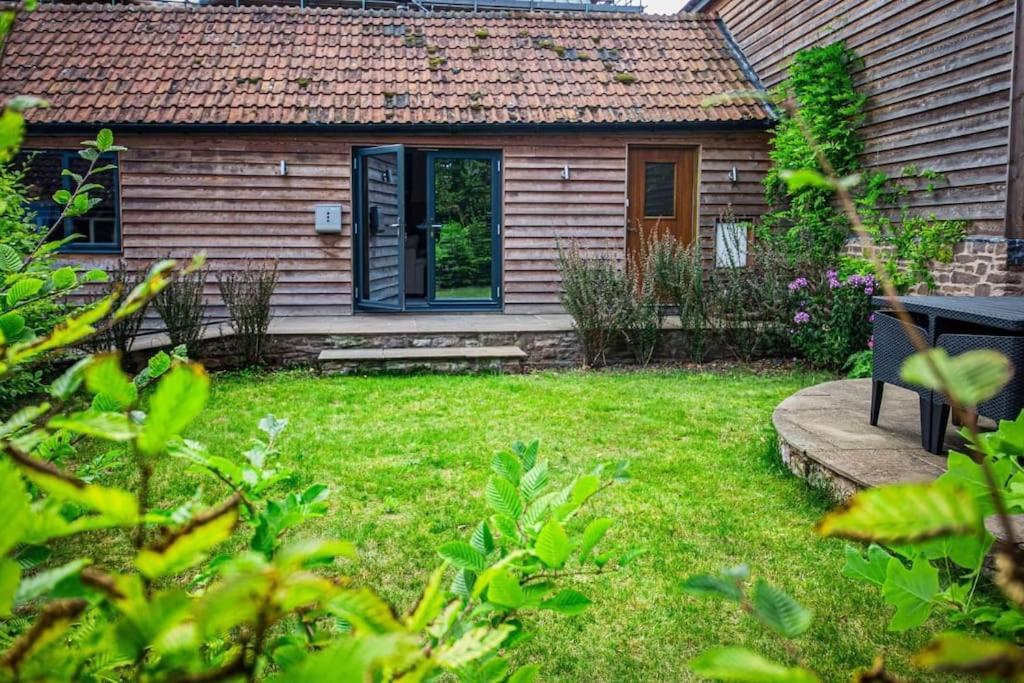 Cosy Cottage On Banks Of River Wye Foy エクステリア 写真